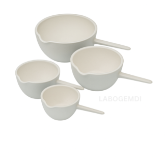 PORCELAIN CASSEROLES